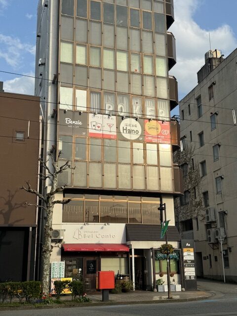 A館4階　テナント募集