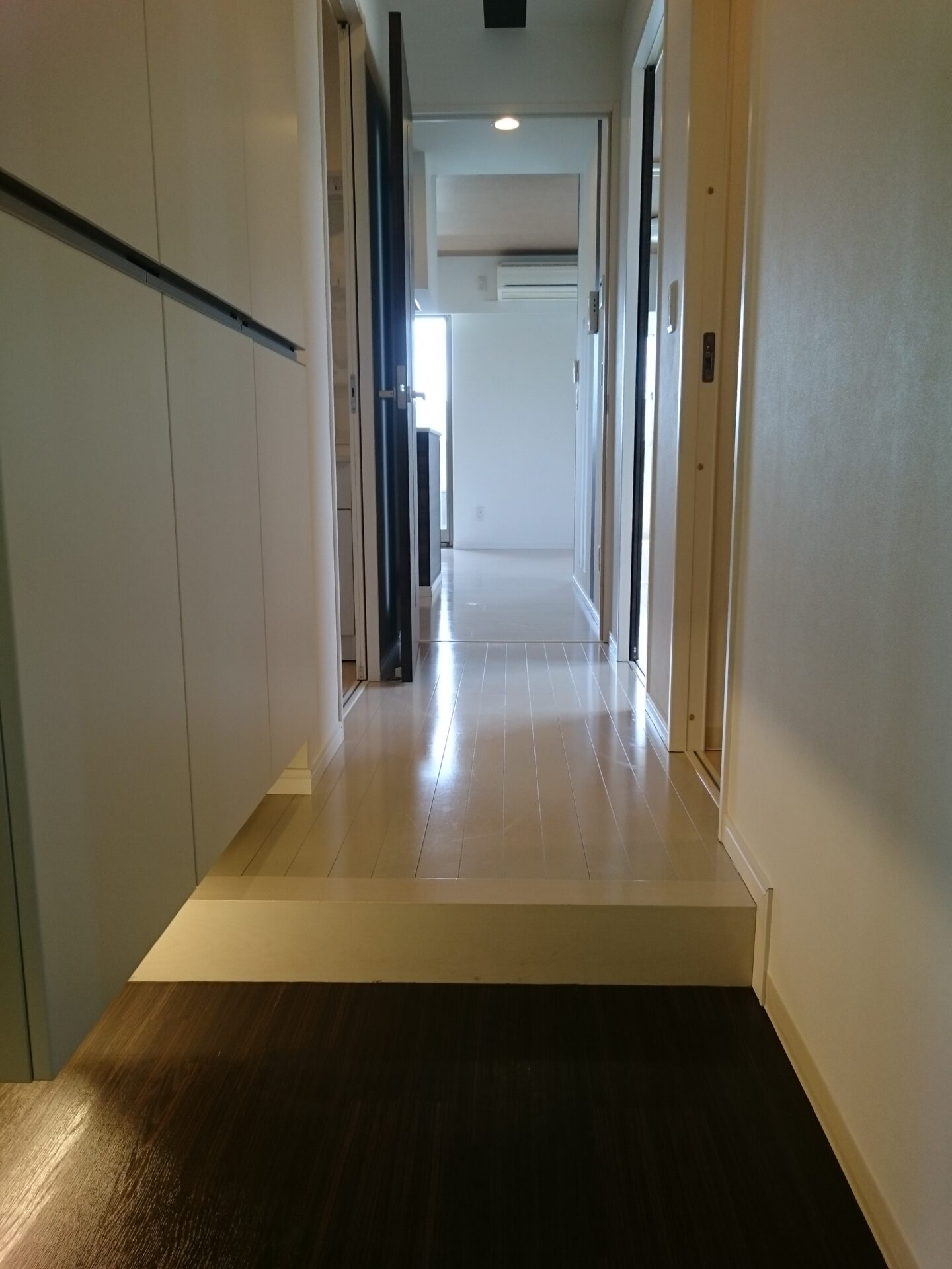 ラ・テール　２０１号室