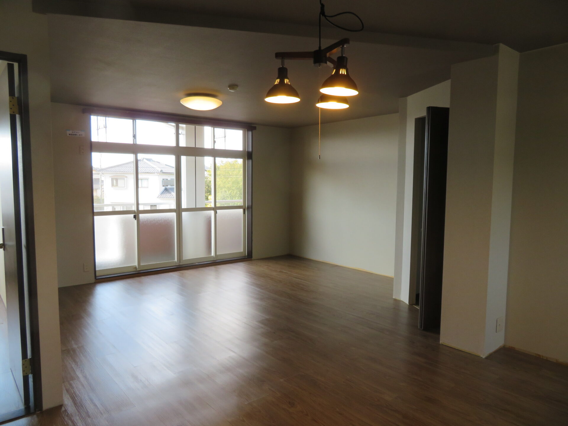 ベルクレエ長江 ２０２号室