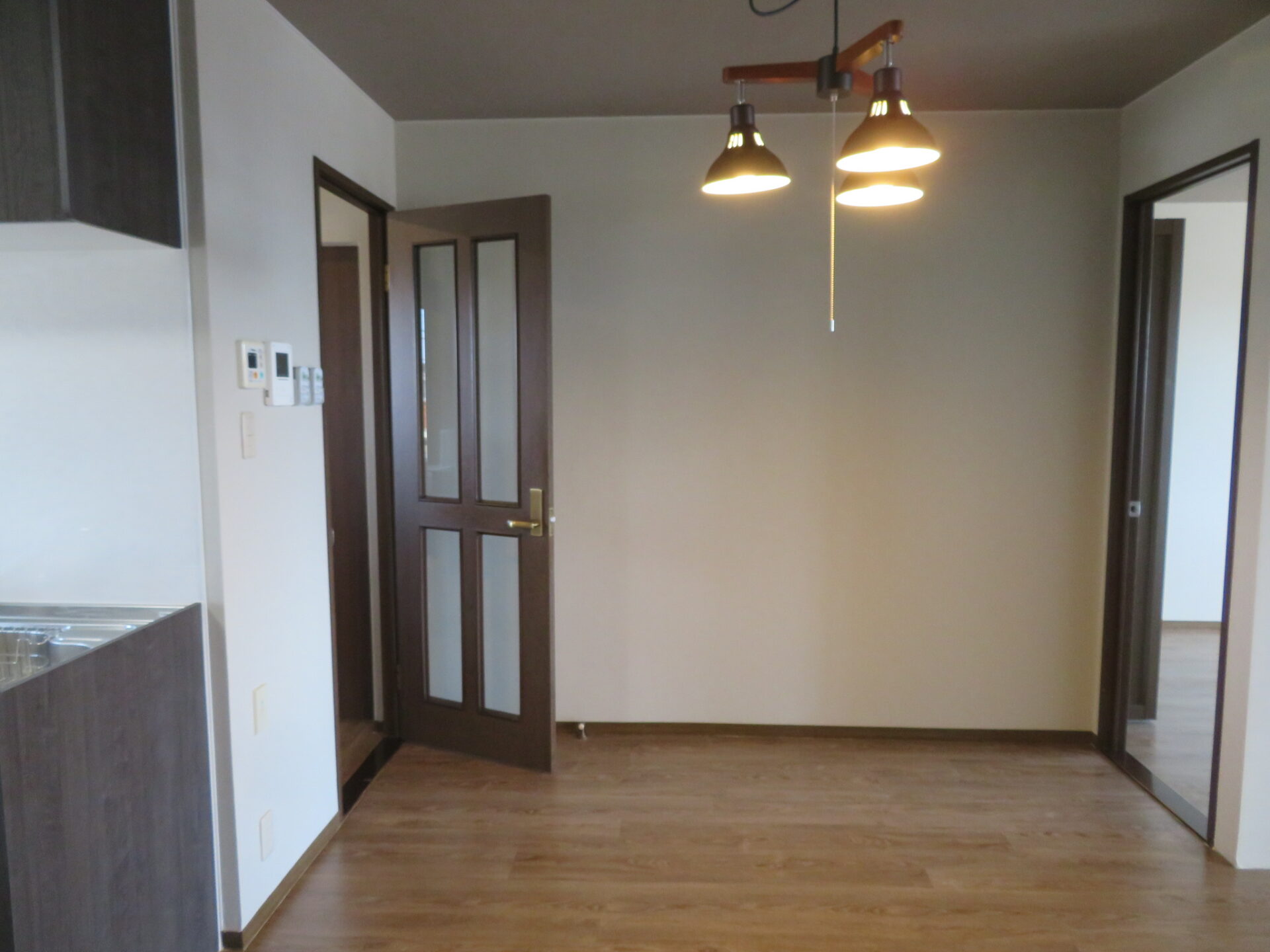 ベルクレエ長江 ２０２号室