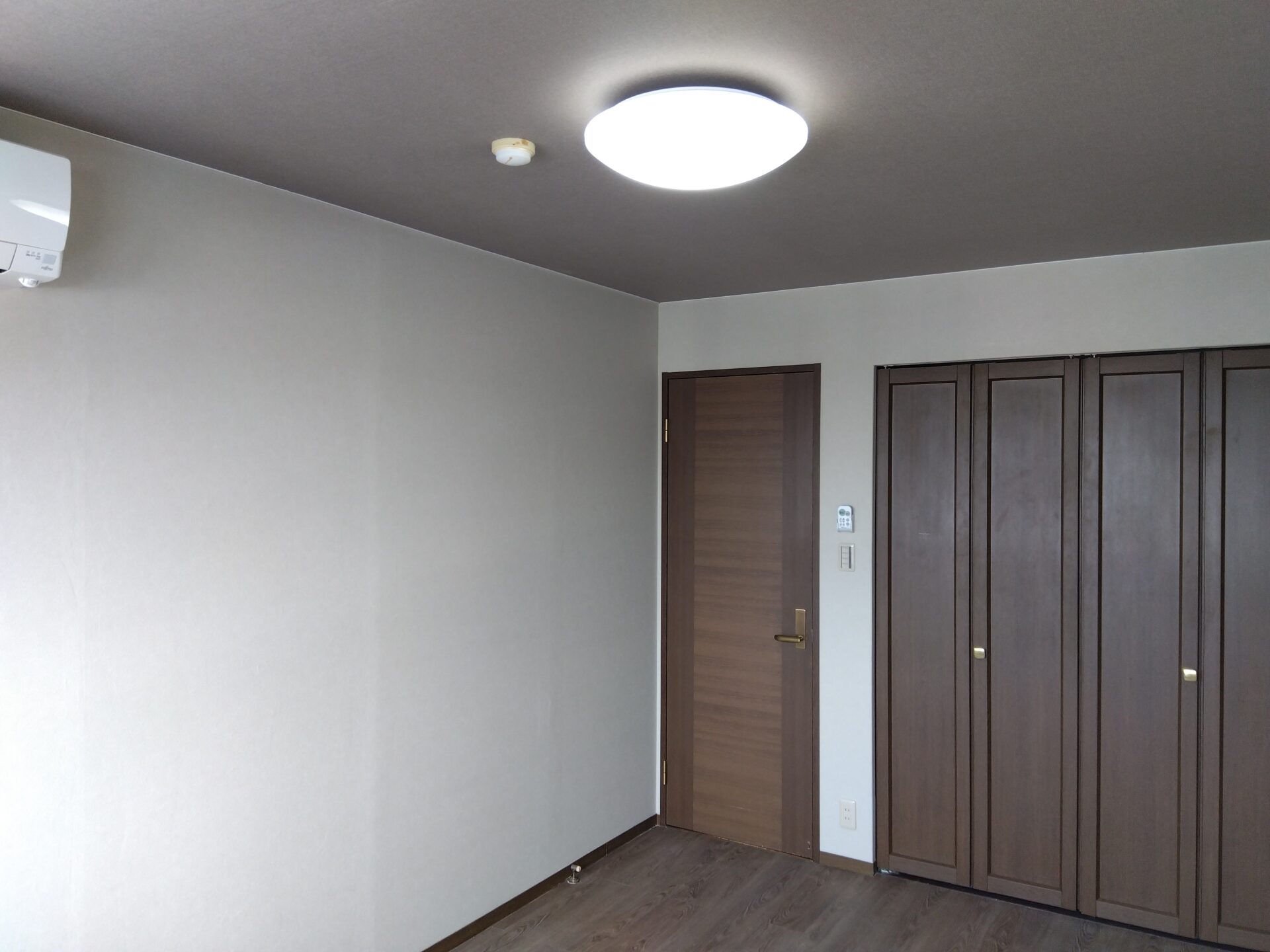 ベルクレエ長江 ２０２号室