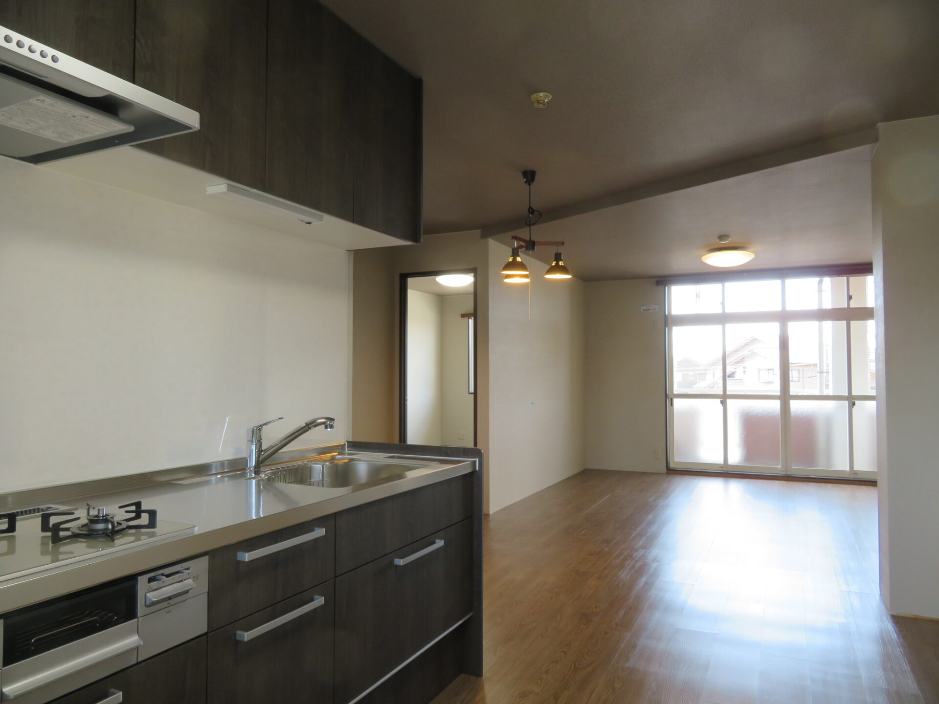 ベルクレエ長江 ２０２号室